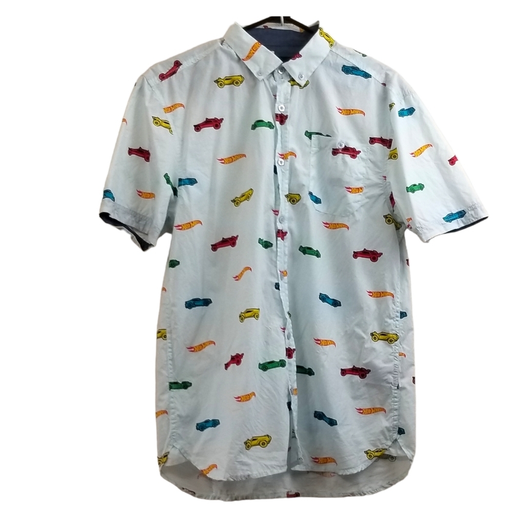 Artistry In Motion Men's Multicolor Hotwheels Car Print Casual Button Down Shirt